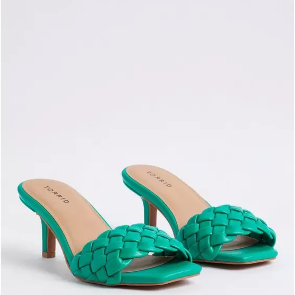 NWT Woven Toe Strap Mule Torrid Size 12 (12WW) 2 inch Green Heel